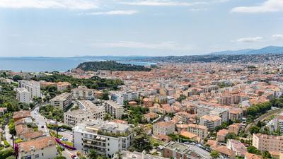 Appartement - 167 m² - 5 pièces