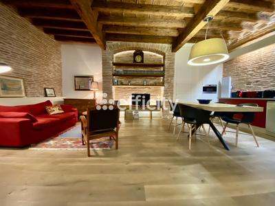 Appartement - 72 m² - 2 pièces