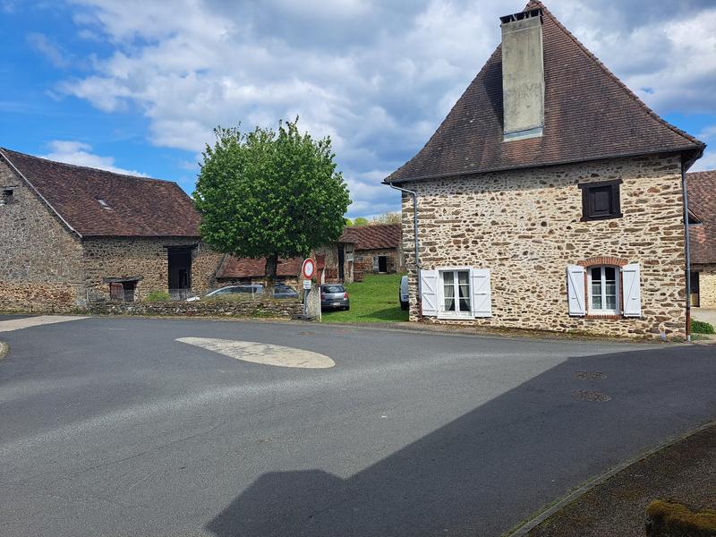Maison de village - 200 m² - 5 pièces