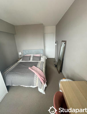 Chambre - 10 m² - 1 pièce