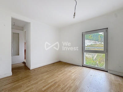 Maison - 90 m² - 6 pièces