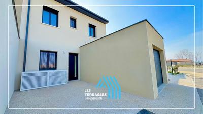 Maison - 86 m² - 5 pièces