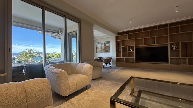 Appartement - 96 m² - 3 pièces