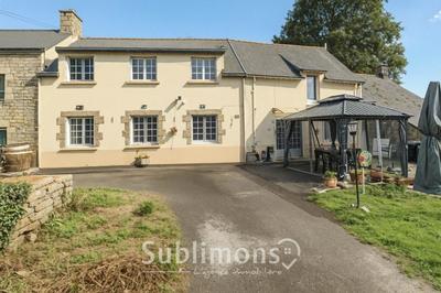 Maison ancienne - 135 m² - 5 pièces