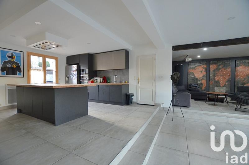 Maison - 174 m² - 7 pièces