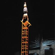 Id-Evolution - Cirque Eloize