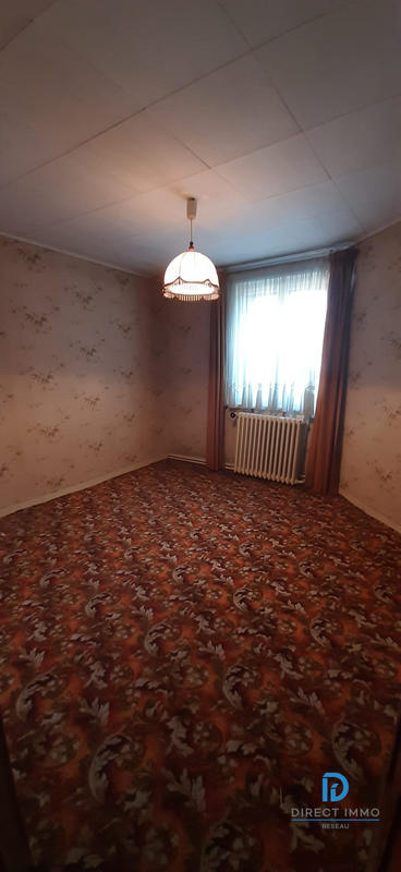 Maison - 230 m² - 9 pièces