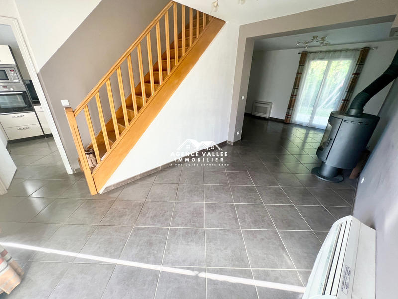 Maison - 82 m² - 5 pièces