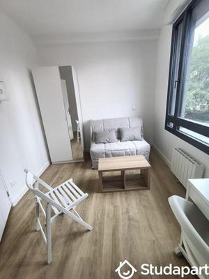 Maison - 13 m² - 6 pièces