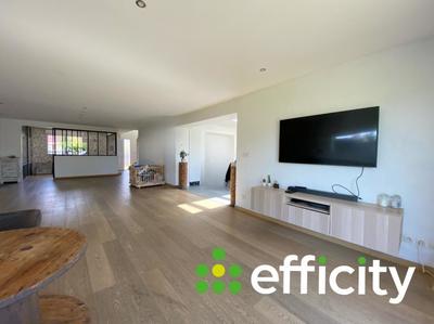 Maison - 190 m² - 5 pièces