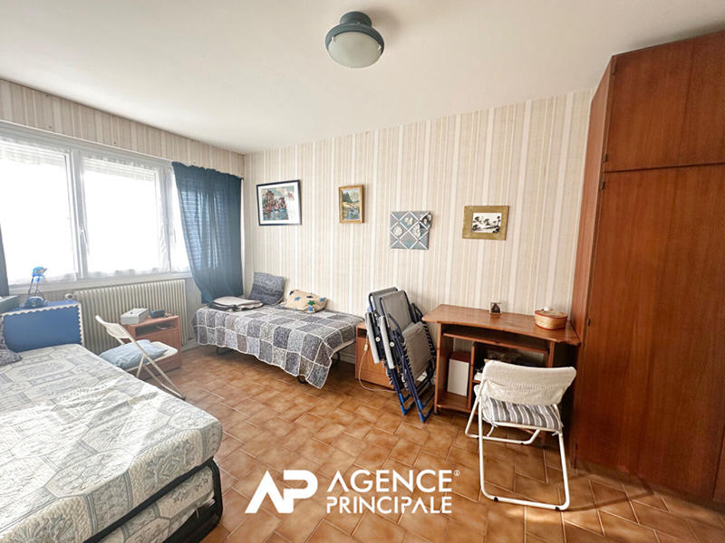 Appartement - 95 m² - 4 pièces