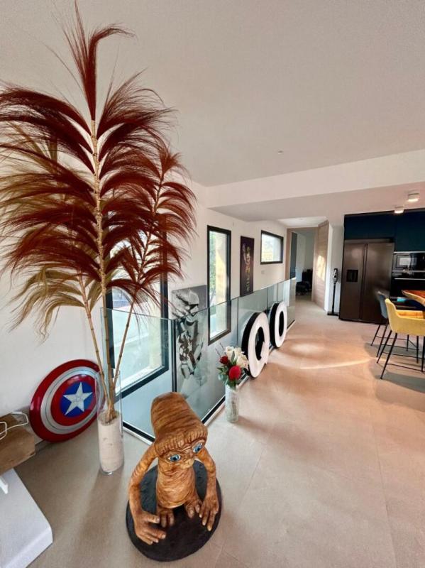 Villa - 175 m² - 5 pièces