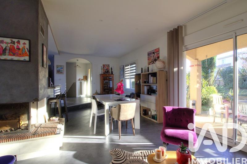 Maison - 131 m² - 5 pièces