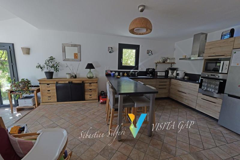 Maison - 86 m² - 5 pièces