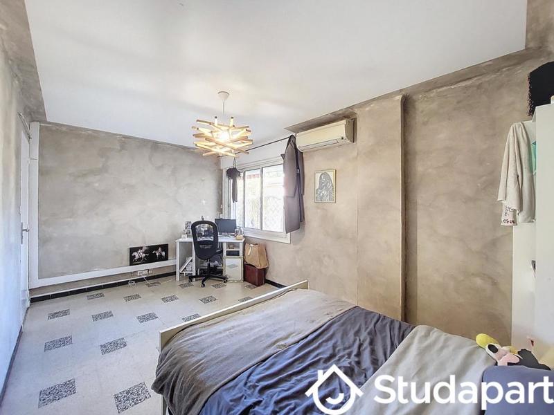 Chambre - 16 m² - 1 pièce