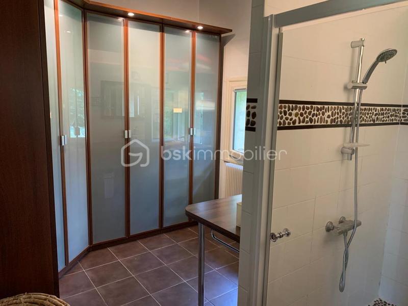 Maison en pierre - 240 m² - 10 pièces