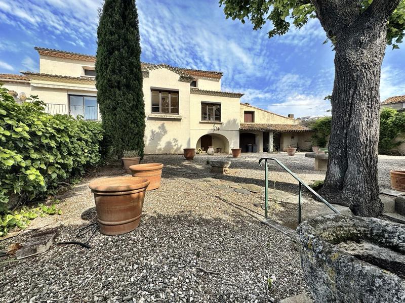 Maison de campagne - 243 m² - 9 pièces