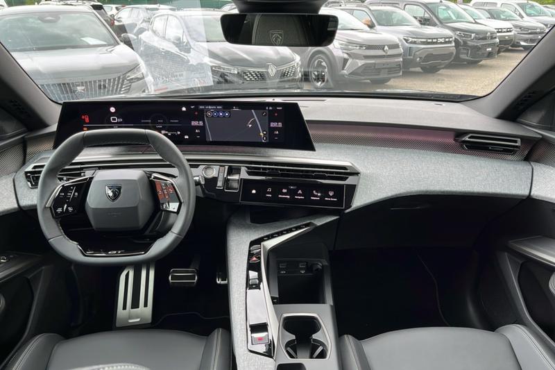 Peugeot 5008 Hybrid 145 E-Dcs6 Gt 360 7pl