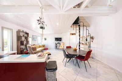 Mas - 54 m² - 3 pièces