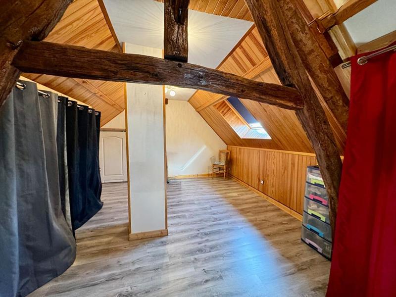 Maison - 175 m² - 7 pièces