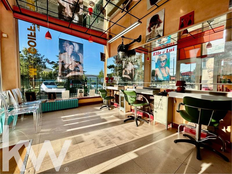 Fonds de commerce - Magasins - 37 m²