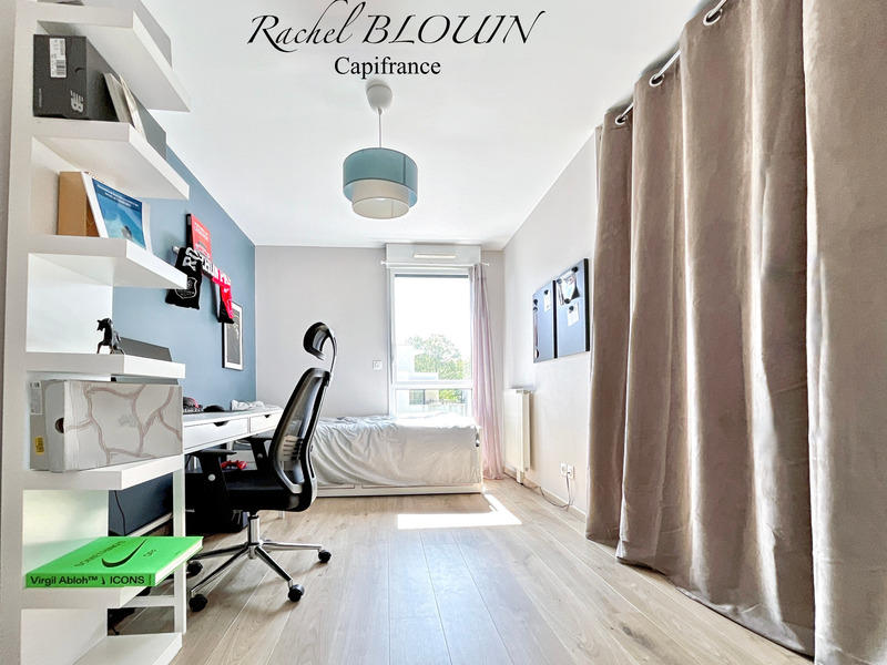 Appartement - 150 m² - 8 pièces