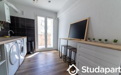 Chambre - 14 m² - 1 pièce