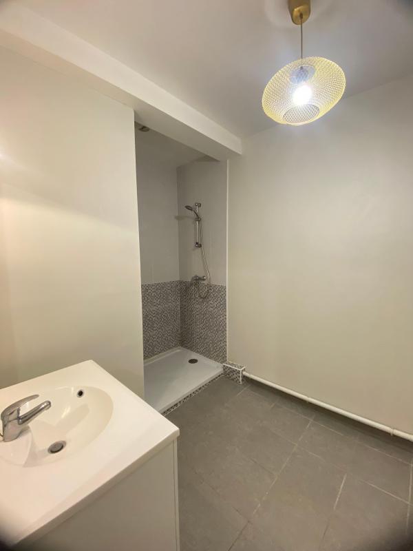 Appartement - 83 m² - 3 pièces