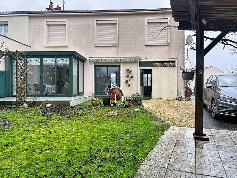 Maison - 111 m² - 5 pièces