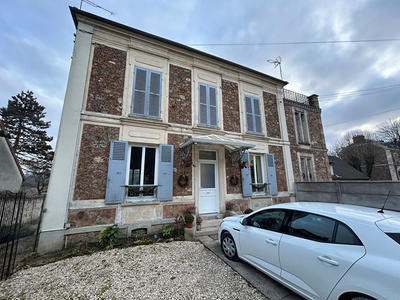 Immeuble - 180 m² - 8 pièces