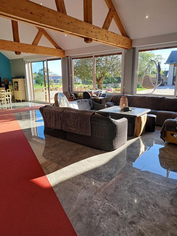 Maison - 388 m² - 11 pièces