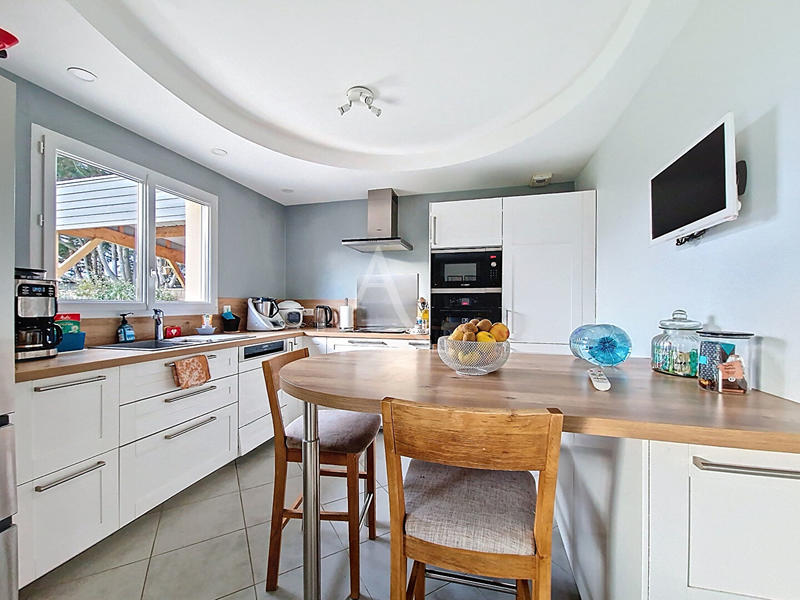 Maison - 120 m² - 6 pièces