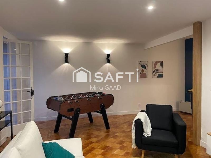 Maison - 140 m² - 5 pièces