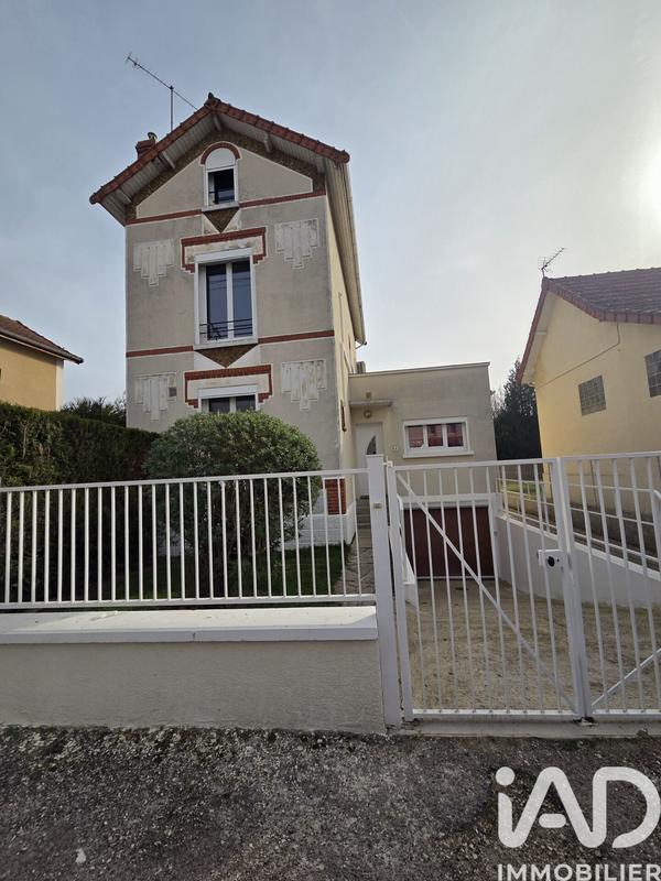 Maison de ville - 107 m² - 4 pièces