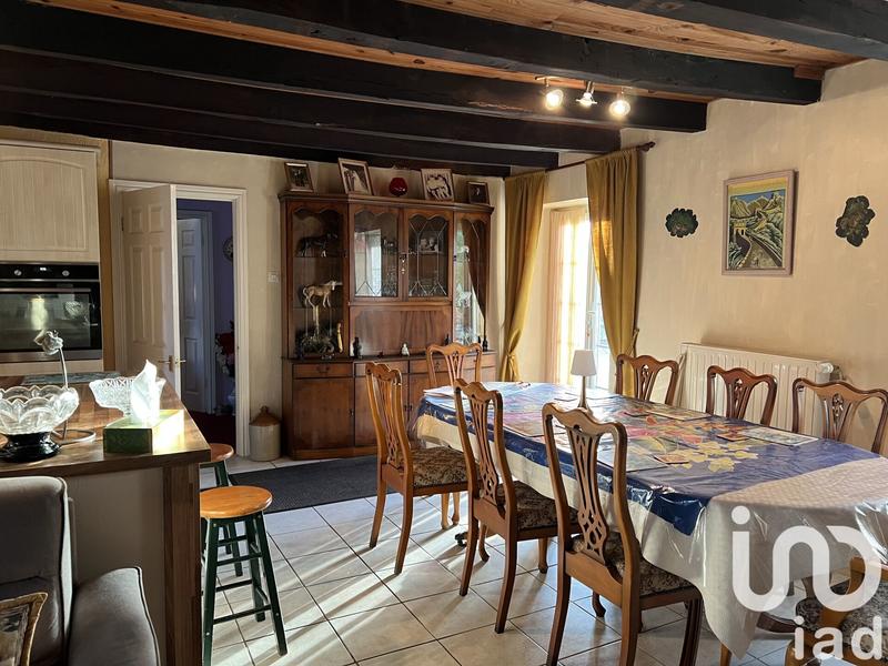 Maison - 217 m² - 7 pièces