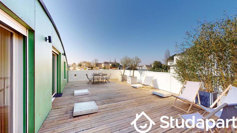 Chambre - 10 m² - 1 pièce