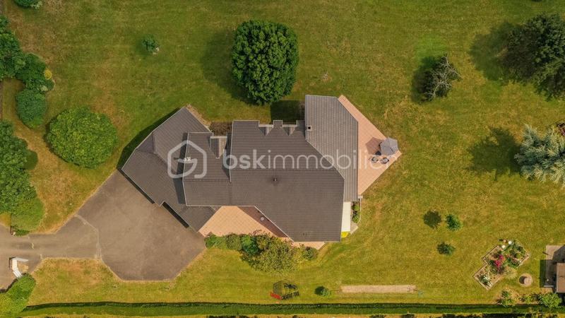 Maison d'architecte - 290 m² - 8 pièces