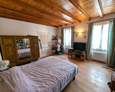 Maison - 127 m² - 6 pièces