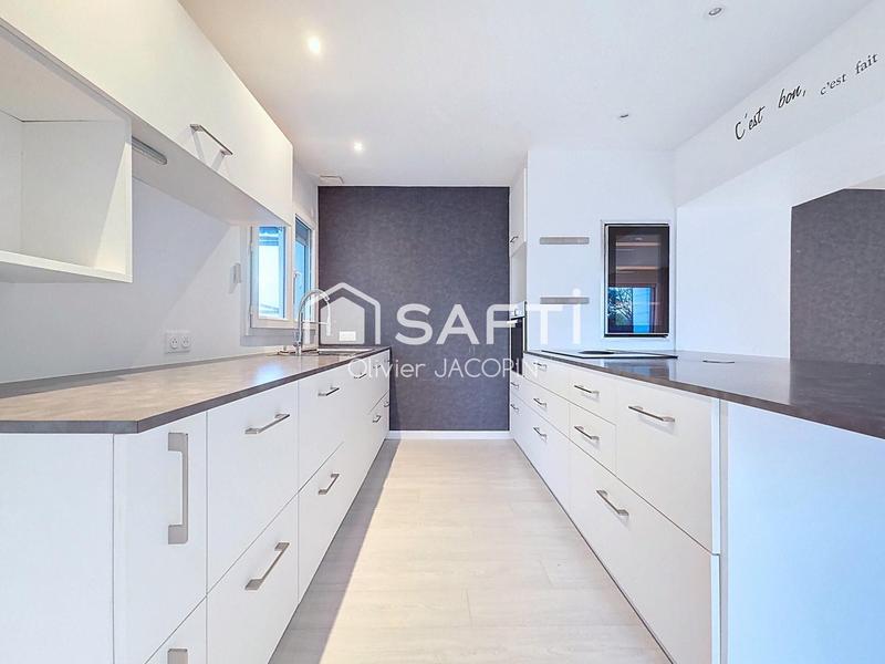 Propriété - 108 m² - 7 pièces