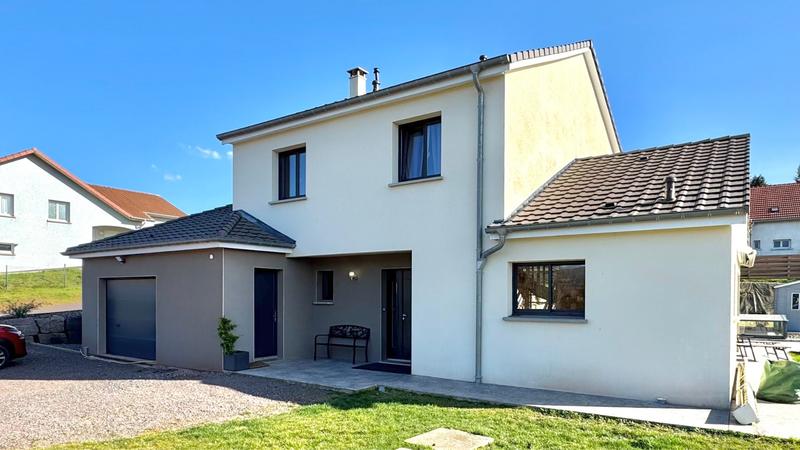 Maison - 165 m² - 6 pièces