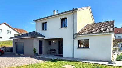 Maison - 165 m² - 6 pièces