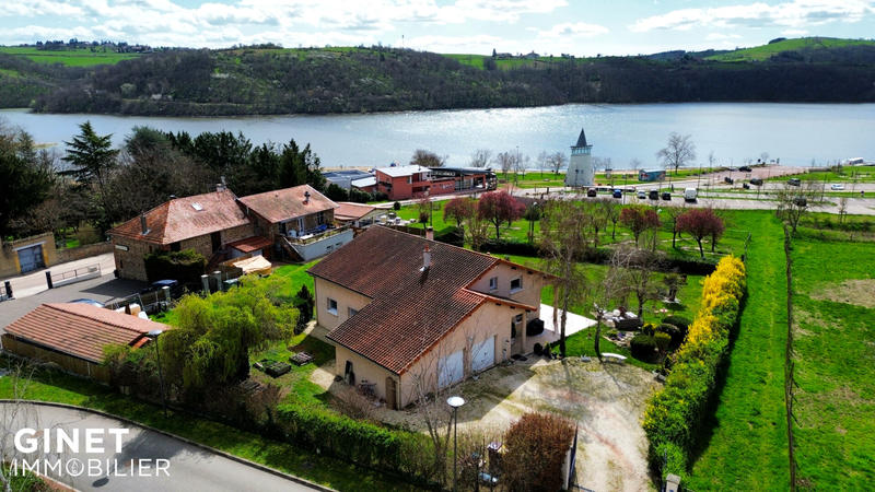 Maison - 184 m² - 6 pièces