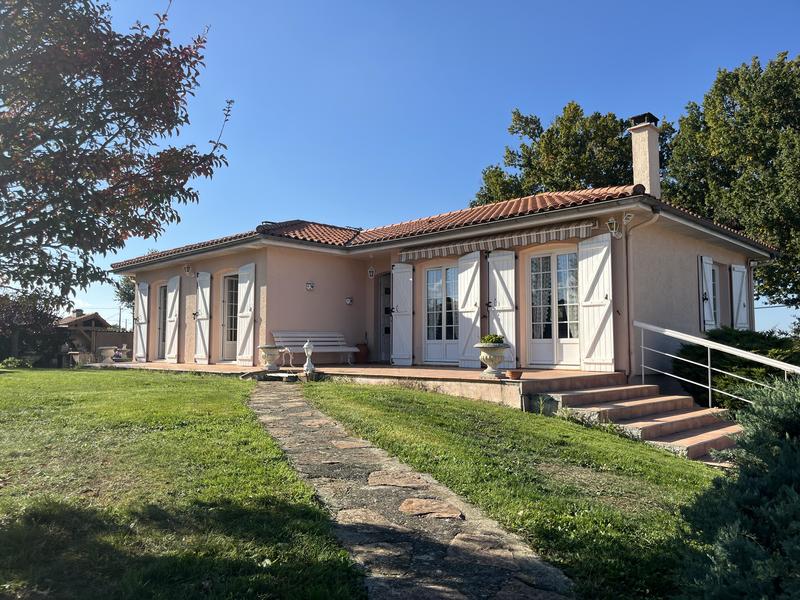 Maison - 110 m² - 5 pièces