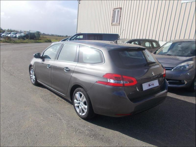 Peugeot 308 II 1.2 Vti 130 Cv Sw Active Business Eat8