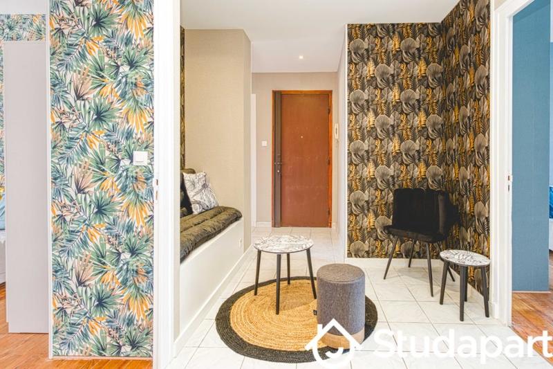 Chambre - 11 m² - 1 pièce