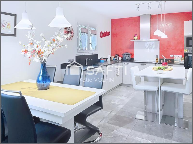 Maison - 115 m² - 5 pièces