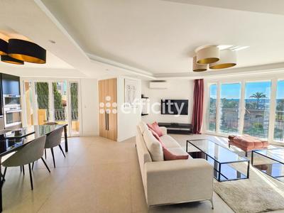 Appartement - 80 m² - 3 pièces