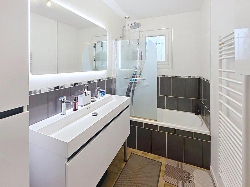 Maison - 132 m² - 7 pièces