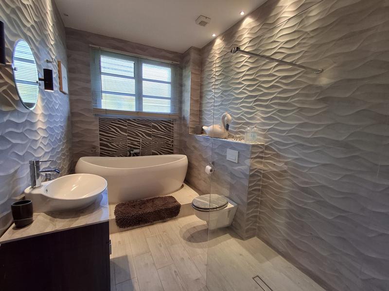 Maison traditionnelle - 160 m² - 6 pièces