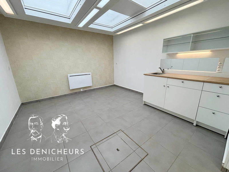 Bureau - 38 m² - 2 pièces